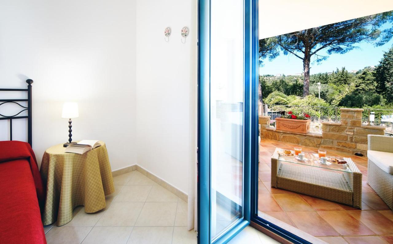 Cuore Del Cilento Relais&Retreat Castellabate Exterior photo
